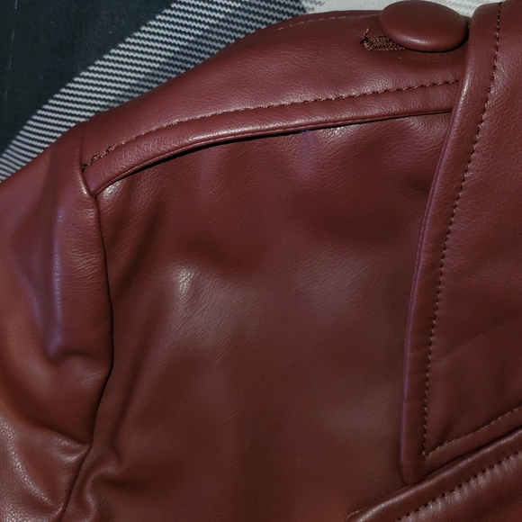 NWT ZARA Burgundy Faux Leather Trench Coat, Sz L - Picture 14 of 16